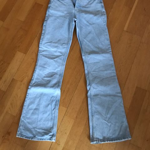 Jeans.Str 26