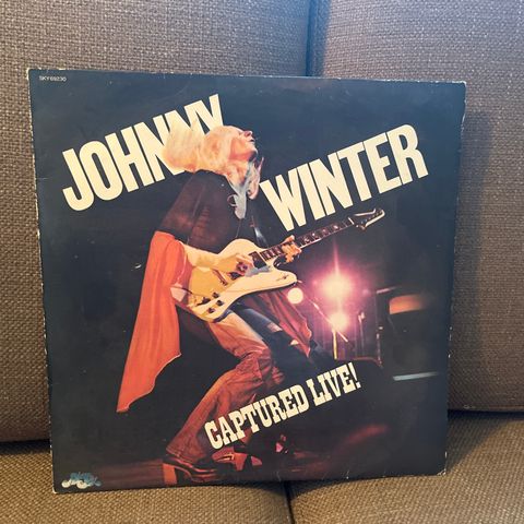 Johnny Winter – Captured Live!