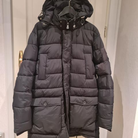 Stormer padded jacket Oscar Jacobson