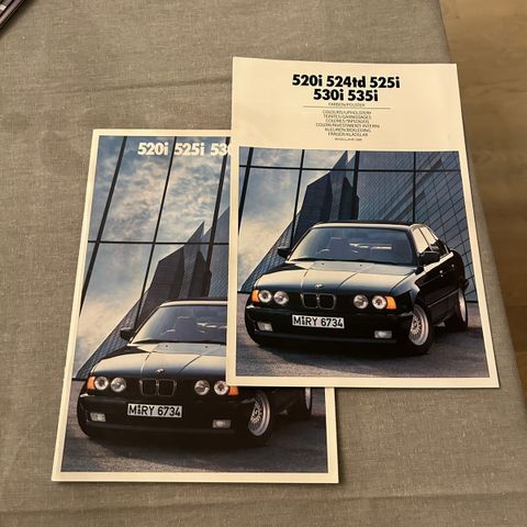BMW E34 brosjyrer