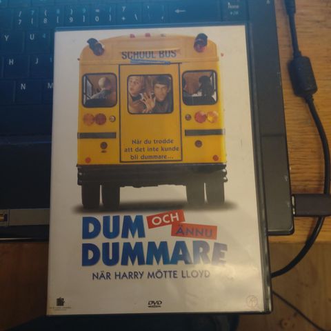 Dum Og Dummere.