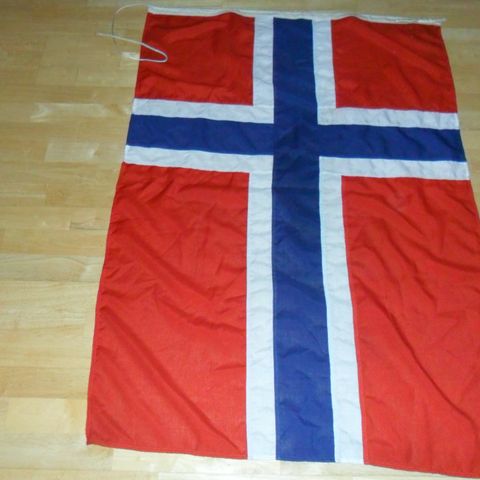 FLAGG NORGE-ISLAND