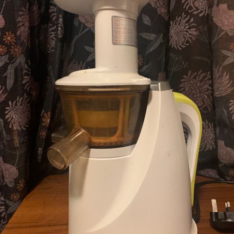 Hurom brand  slow juicer