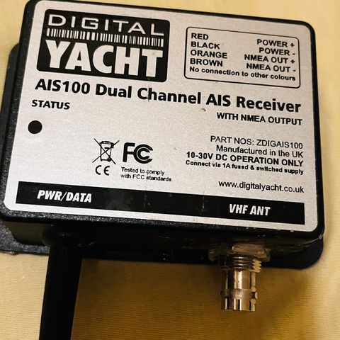 Ais mottaker, digital yacht ais 100