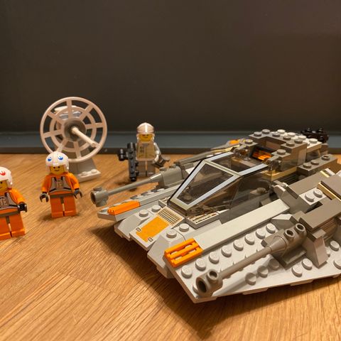 Lego star wars 7130 - snowspeeder