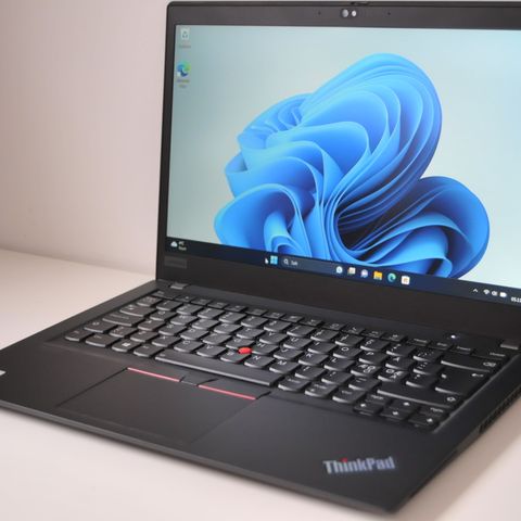 Lenovo ThinkPad T14s 14" Windows11 i7-10510U 16Gb RAM 1Tb SSD Dolby/SIM-mobil