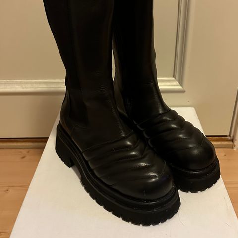 Ny Nude of scandinavia boots/støvlett str 36