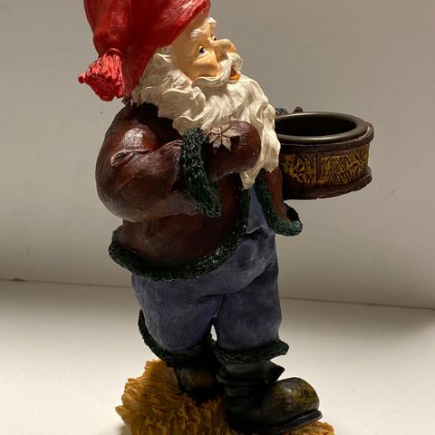 Hedlund nisse selges. Høyde 23,5 cm