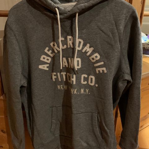 Abercrombie hettegenser, str S