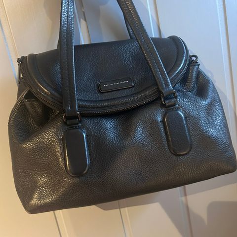 Marc Jacobs Silicon Valley all black