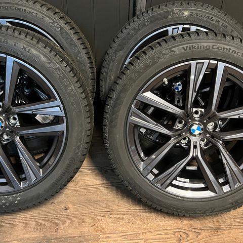 KOMPLETTE 245/45 R18 VIKING CONTACT 7 VINTERHJUL TIL BMW i4