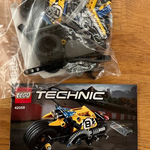 Lego Technic 42058