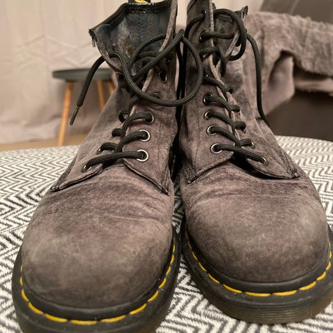 Dr. Martens