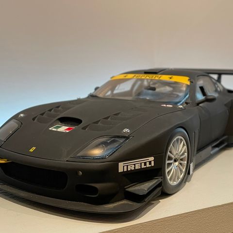 1:18 Ferrari 575 GTC Evoluzione 2005