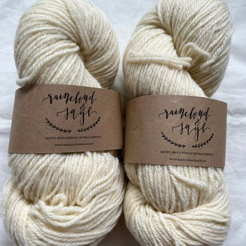 Raincloud and sage merino ufarget (Tyskland)