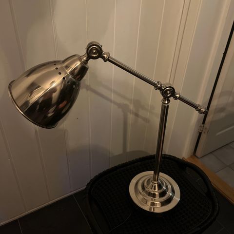 IKEA bordlampe i stål