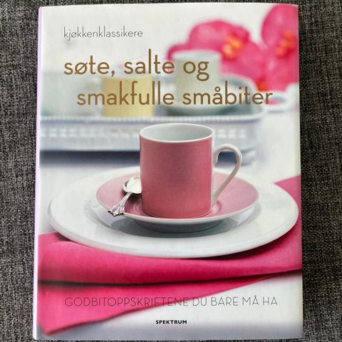 Pent brukt kokebok - søte, salte og smakfulle småbiter