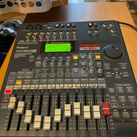 Roland VM-3100 PRO