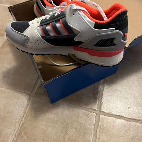 Adidas ZX 10,000 C  - 43 1/3 (NY i eske)