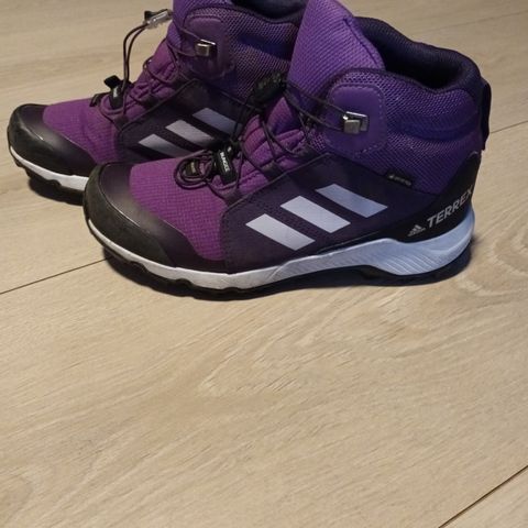 Adidas goretex strl.36