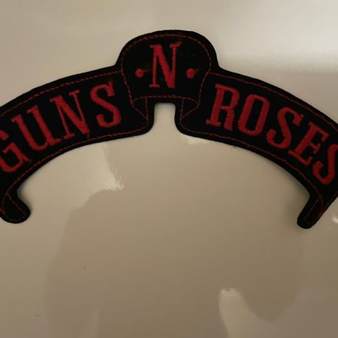 Button. Gun’s Roses rygg Button Vintage