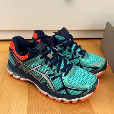 Asics Gel Kayano 21 str 36