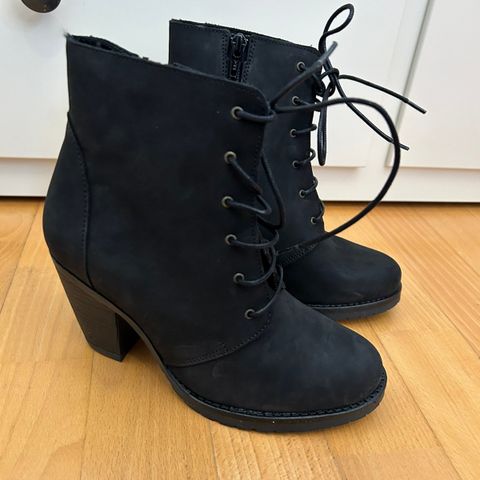 Boots / skolett / støvlett fra Bianco str 36