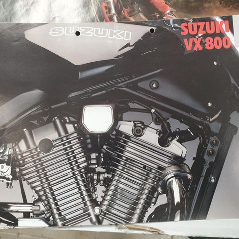 Suzuki VX 800 brosjyre