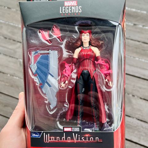 Scarlet Witch (WandaVision) | Hasbro Marvel Legends Series (6-inch Scale)