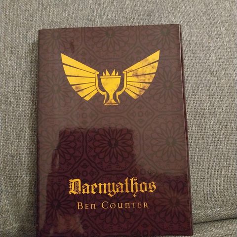 Warhammer 40k samlerobjekt! LE Daenyathos Hardback