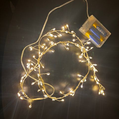 Christmas light / Julelys w 3xAA batteries, 2.3m long / lang, warm /varm hvit
