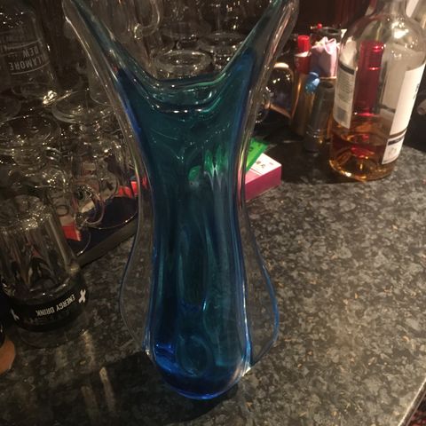 Veldig fint Glass vase til salgs kr.150.-