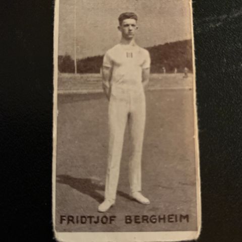 Fridtjof Bergheim Ålesund IF NM Turn sigarettkort 1929 Egebergs Ærespris