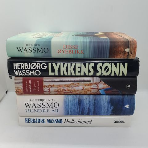 5 stk Herbjørg Wassmo Hardcover bøker