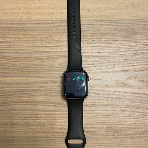 Apple Watch SE 44mm GPS