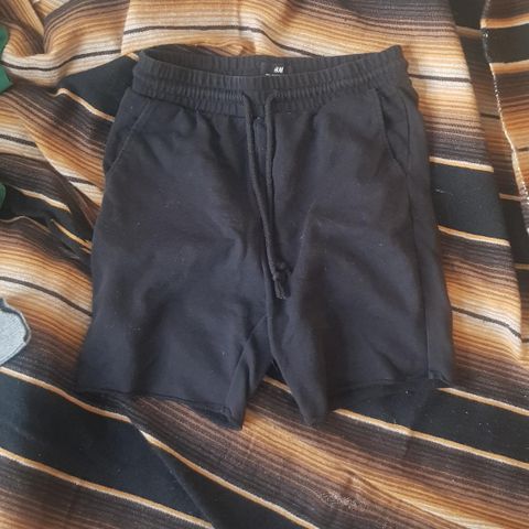 HM shorts