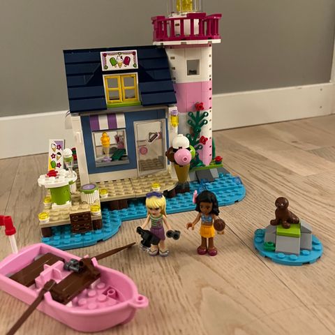 Lego friends, 41094, Heartlake-fyret