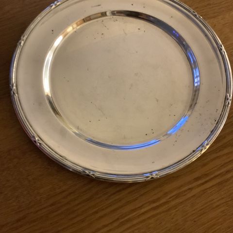 Sølvplett FAT NS Alpacka Nysølv Nysilver Engelsk Vintage 19,5 cm Ø-186 gr.