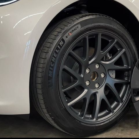 Tesla Model 3 18" Photon Michelin sommerdekk og felger 4stk 2021-2024