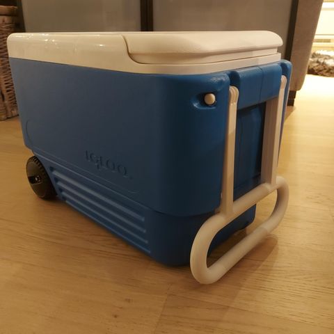 Igloo Wheelie Cool 36 L selges med kjøleelementer