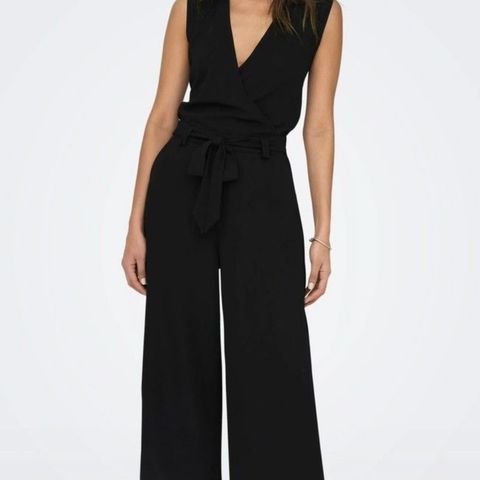 Jumpsuit, svart, v-hals