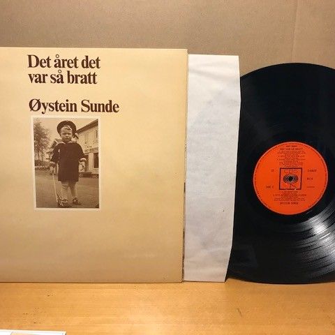 Vinyl, Øystein Sunde   Det året det var så bratt   S 64610