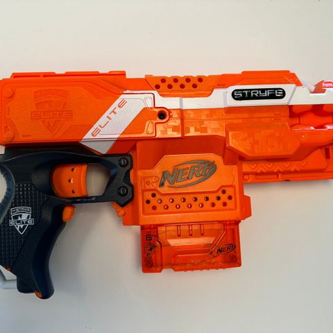 NERF N-Strike Elite Stryfe Blaster