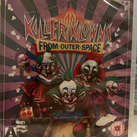 Killer Klowns From Outer Space-350kr ved kjøp av 3 filmer:-)