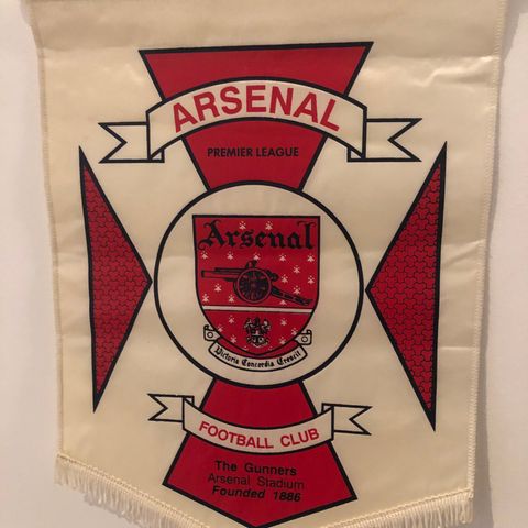 Arsenal - nydelig gammel vimpel fra 90-tallet