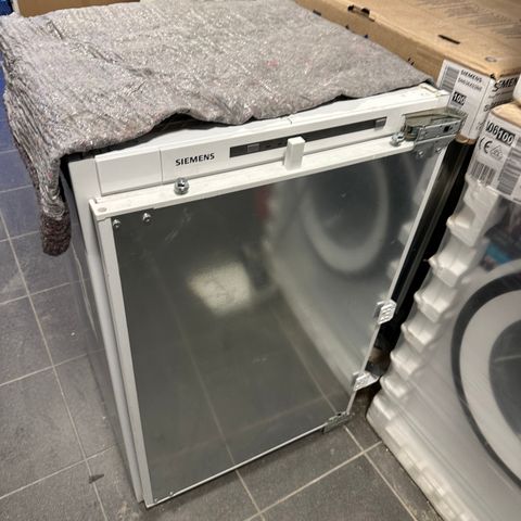 Siemens GI21VAD30  iQ500 Integrert fryseskap 87.4 x 55.8 cm