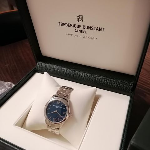 Frederique Constant Smartwatch Vitality FC-286N3B6B