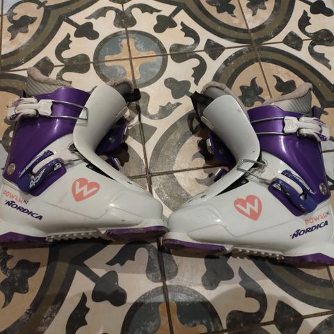 Slalomstøvler c. St. 33 - 34cm
