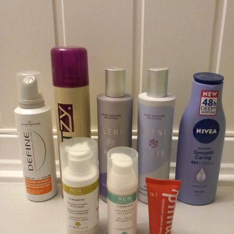 Hårspray, mousse, ansiktsmaske, lotion ++