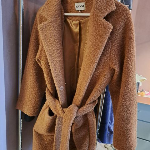 Ganni Teddy coat